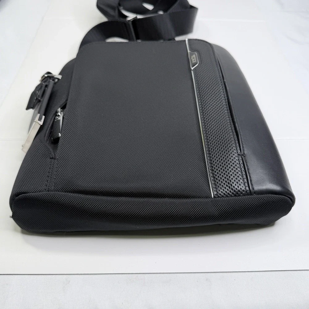 TUMI Black Ballistic Nylon Crossbody Messenger Travel Tablet Shoulder Bag